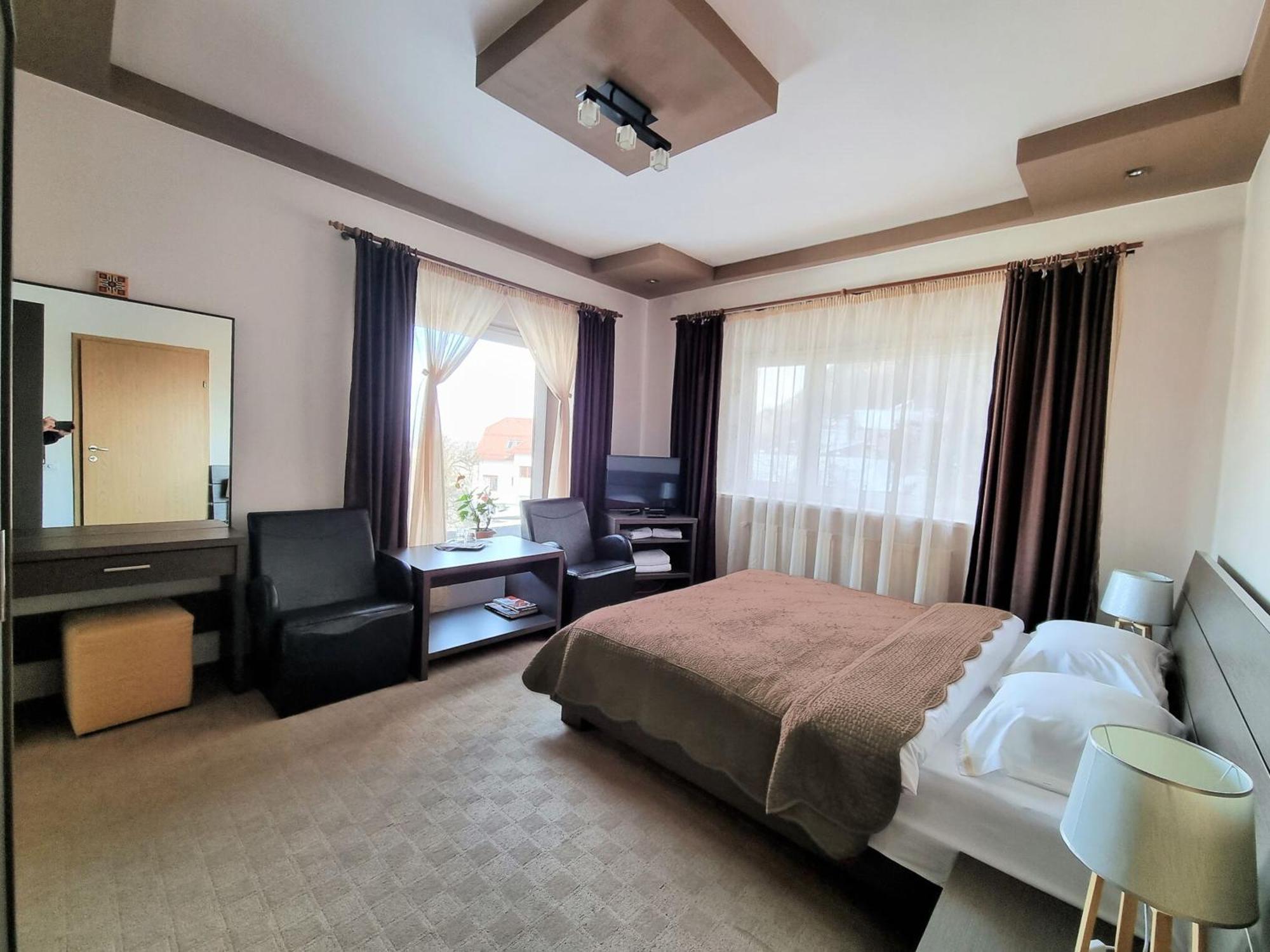 Casa Cristina 호텔 브라쇼브 외부 사진